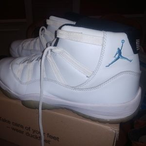 Nike Air Jordan XI Carolina size 12